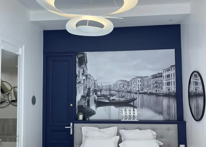 Dans Particulier 18e Siecle Hyper Centre Guest house